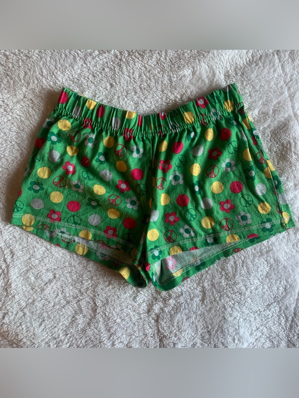 Vintage Circo Girls Green Groovy Peace Sign & Flower Power Lounge Shorts size L